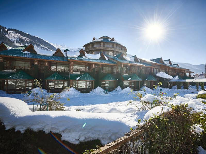 Club Mahindra White Meadows Hotell Manāli Exteriör bild